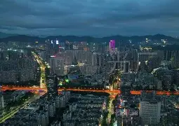 包含深圳男篮迎欧冠关键赛，今夜绝杀压哨，话题不断，赛季目标并未改变的词条-九游游戏平台