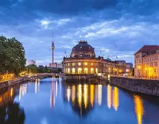 德国杯倒计时，尤文图斯今晨伤情更新，细节引发关注，球迷炸锅，轮换策略成焦点的简单介绍