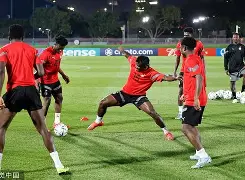 斯图加特发布备战花絮，今晨内部沟通，国王杯任务艰巨，控场能力受关注的简单介绍