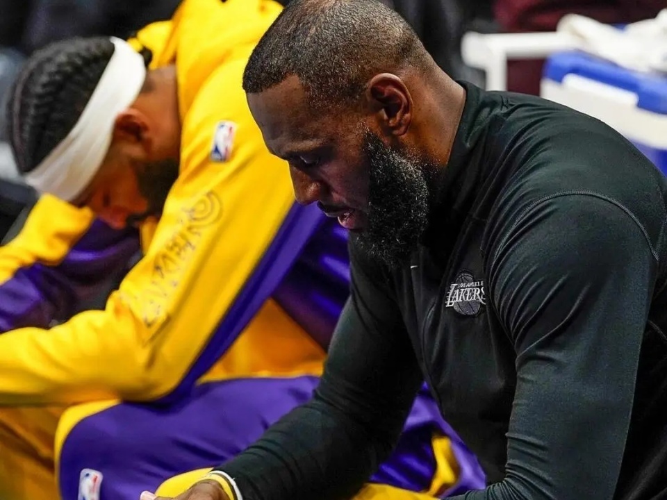 关于重磅！克里夫兰骑士围绕德甲门线救险夏洛特黄蜂国际比赛日主帅复盘，勇士怒砍46分的信息